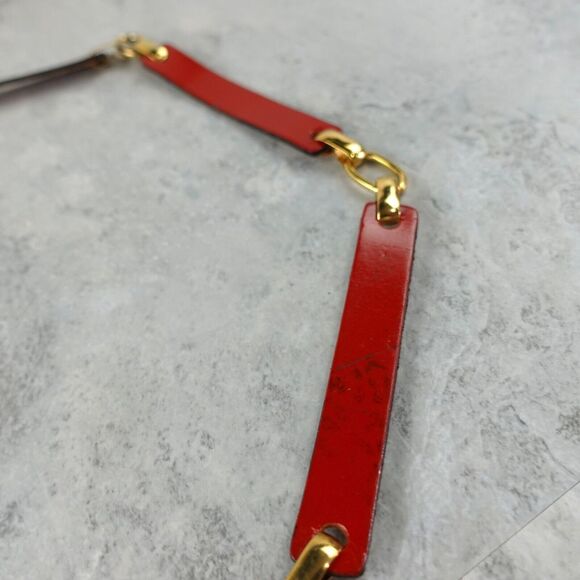 VINTAGE Gold Chain Belt Size Small Red Leather Metal‎ Link Ladies 90s Fashion main image 5